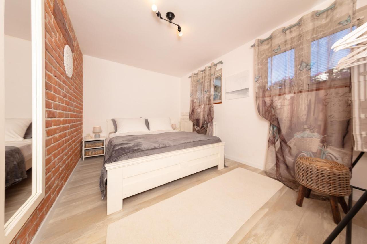 Casa Mia - Zara Apartment *